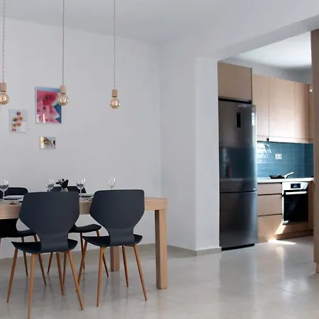 4 Bedroom Vilă Néa Fókaia