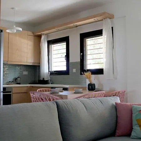 4 Bedroom With Pool And Garden Villa