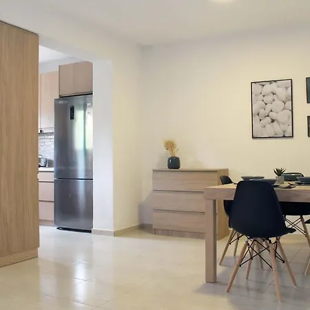 4 Bedroom * Néa Fókaia