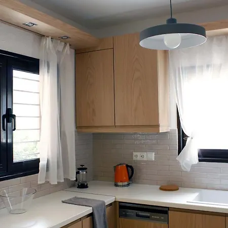 4 Bedroom With Pool And Garden Villa