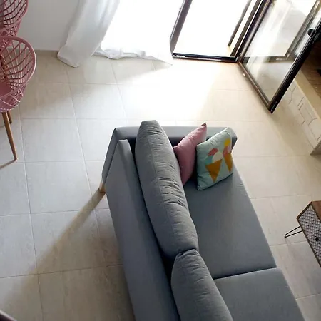 4 Bedroom Vilă *
