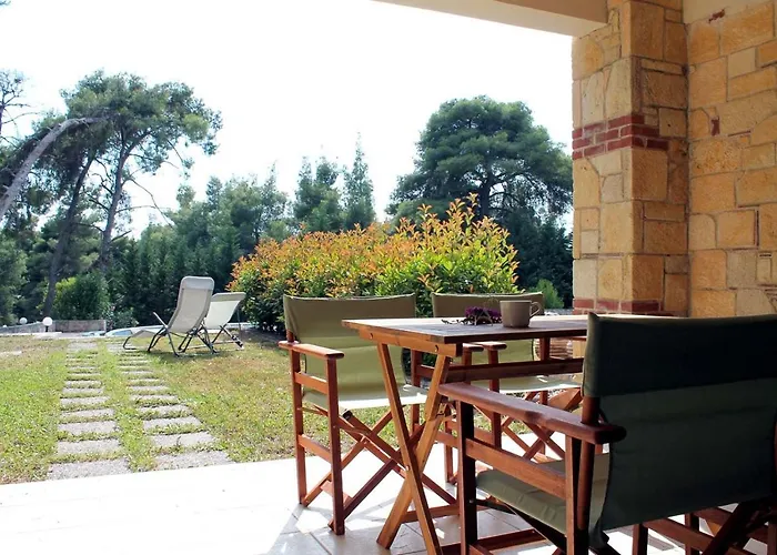 4 Bedroom Villa