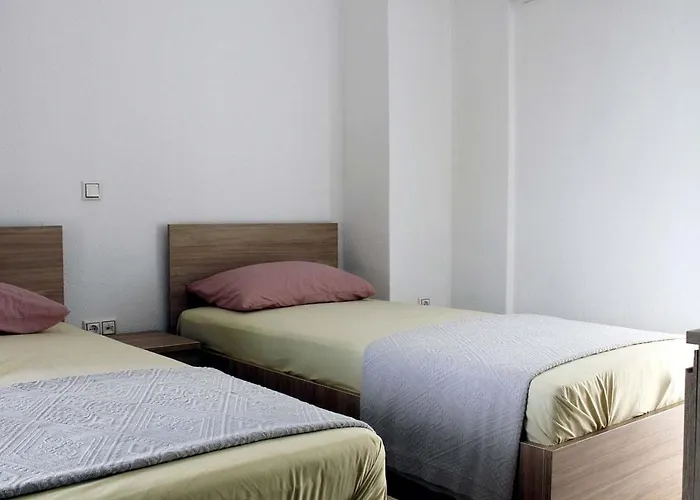 4 Bedroom Villa *